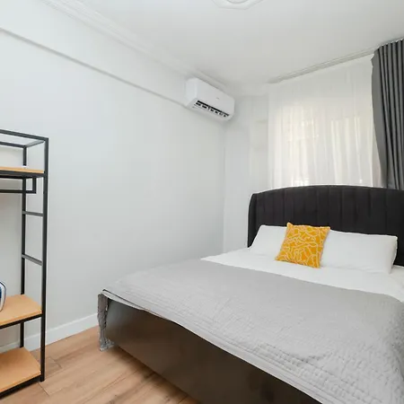 Spacious Sea View Family In Managed With Balcony Апартаменты Стамбул