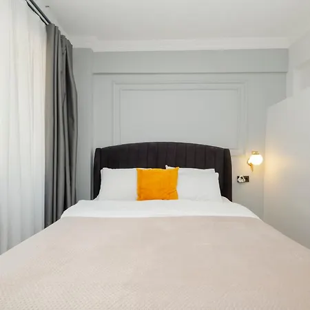 Spacious Sea View Family In Managed With Balcony Апартаменты 4*